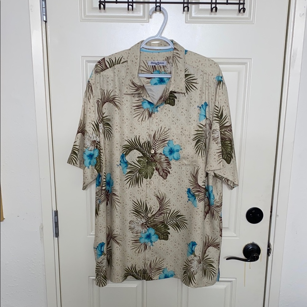 Tommy Bahama Tan and Blue Casual Button Down Shirt